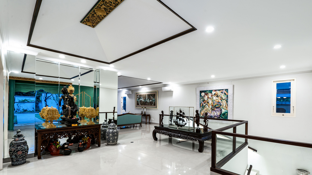 Pala Ubud - Villa Agung - Spacious upstairs sala